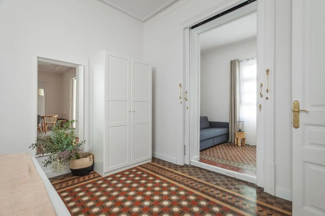 Flateli Pelayo H5 Apartment Barcelona