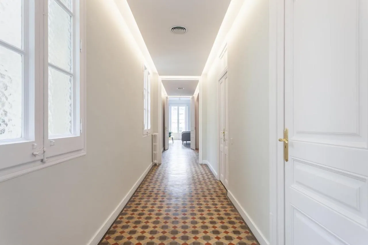 Flateli Pelayo H5 Apartment Barcelona