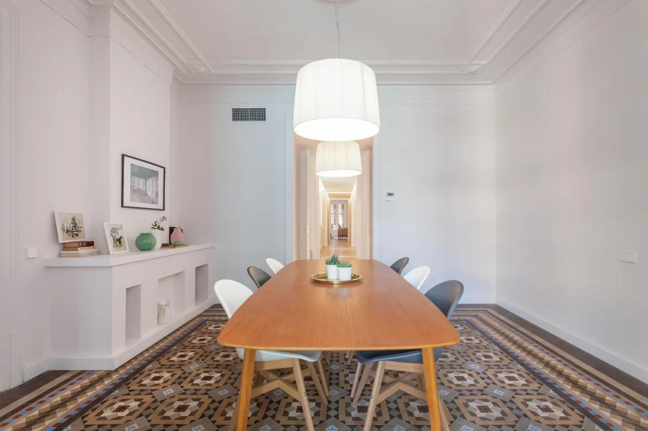 Flateli Pelayo H5 Apartment Barcelona